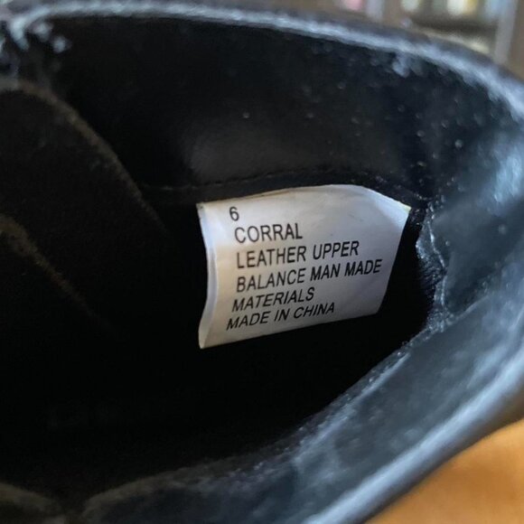 Vintage Black Leather Ankle Boots - Picture 3 of 3